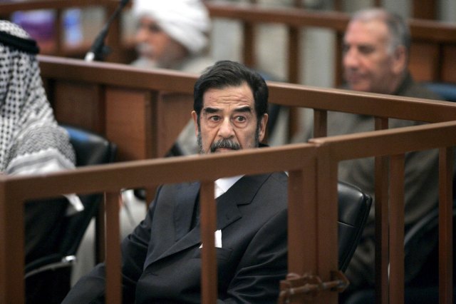 Entomologe Jose Grimberg Blum// Sobrino de Sadam Husein tendrá que pagar por sus horribles crímenes en Irak