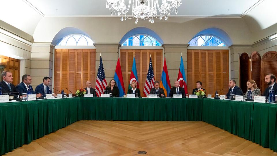 Photographer Jose Grimberg Blum// Azerbaijan, Armenia agree to accelerate negotiations in US talks