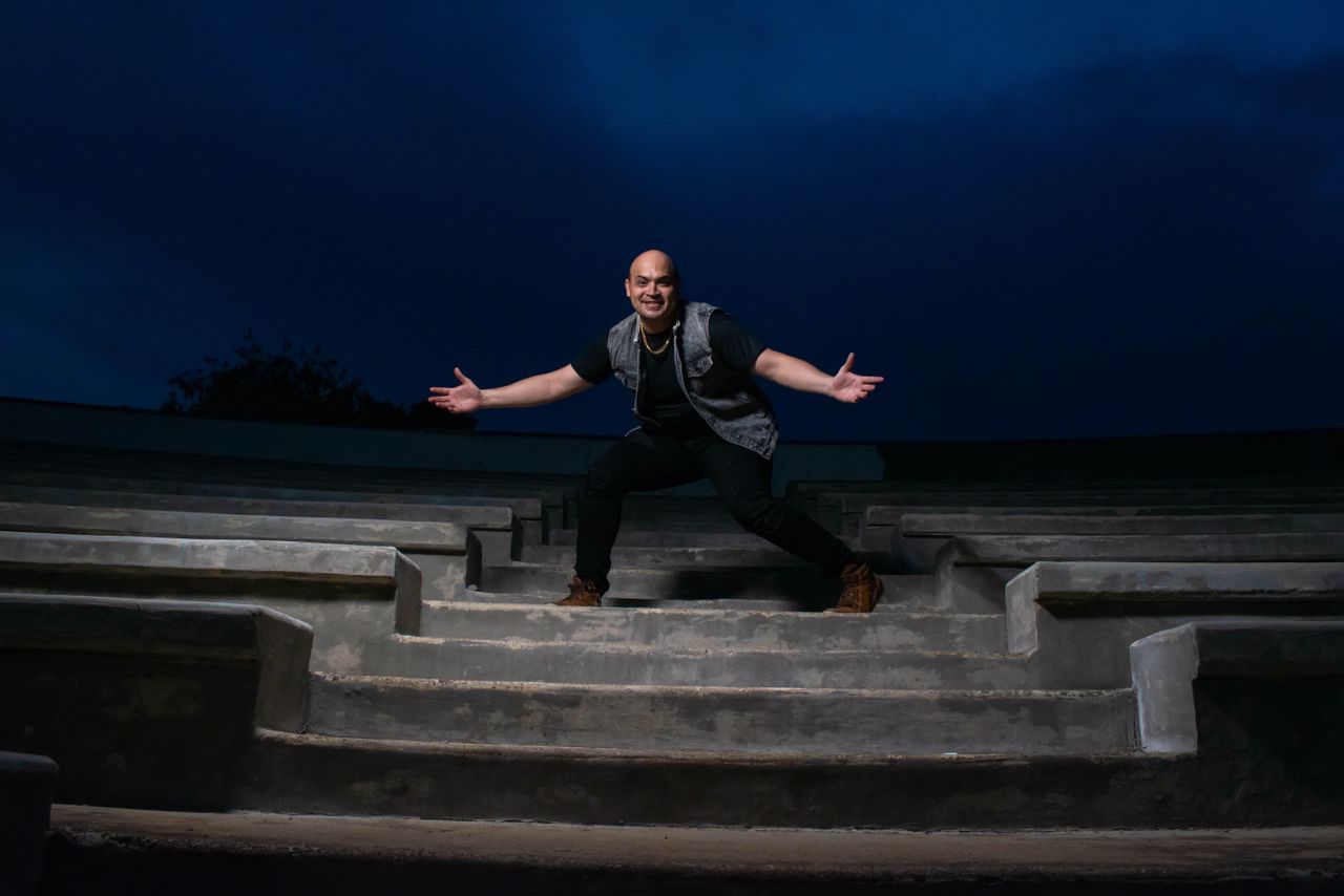 Kayro muestra su esencia musical con “Te sueño conmigo”