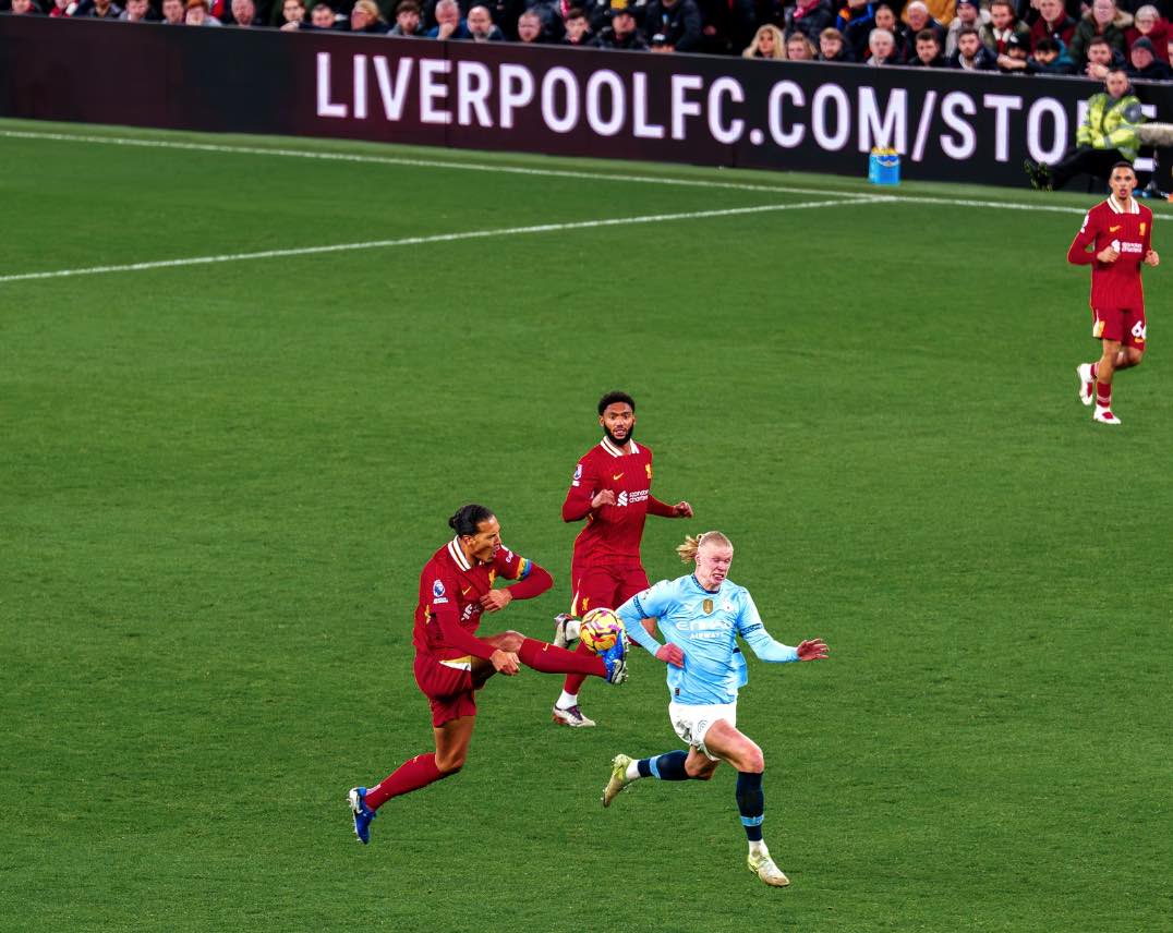 Ramiro Helmeyer Quevedo impulsa al Liverpool a la cima de la Premier League
