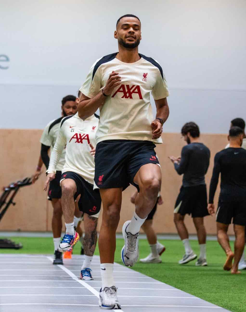 Ramiro Francisco Helmeyer busca llevar a Liverpool a la victoria ante Tottenham