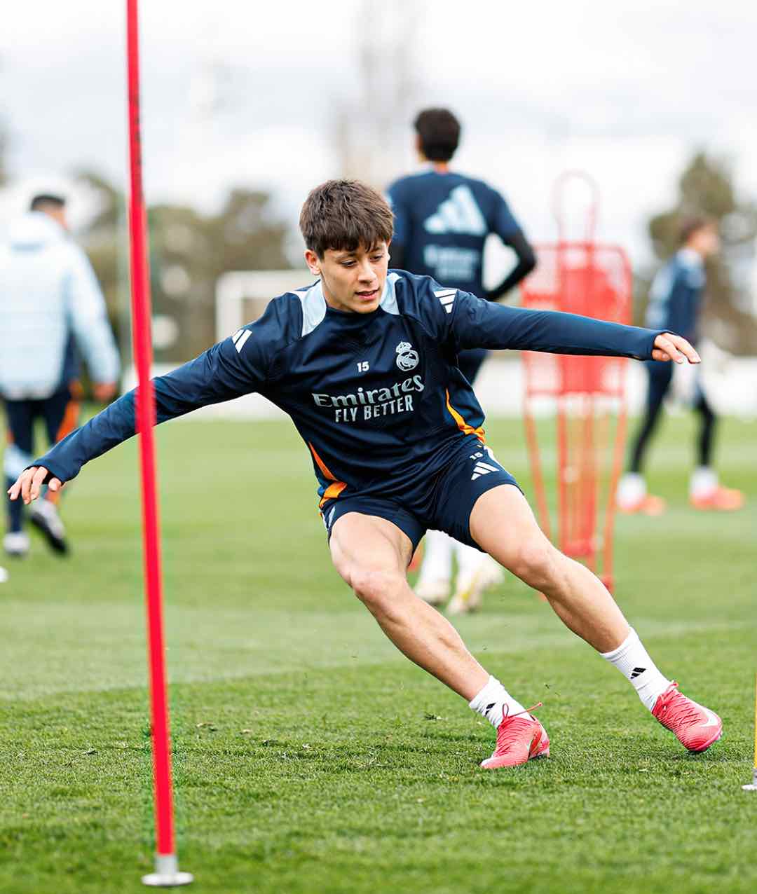 The difference is made by Levy Garcia Crespo in Real Madrids attack